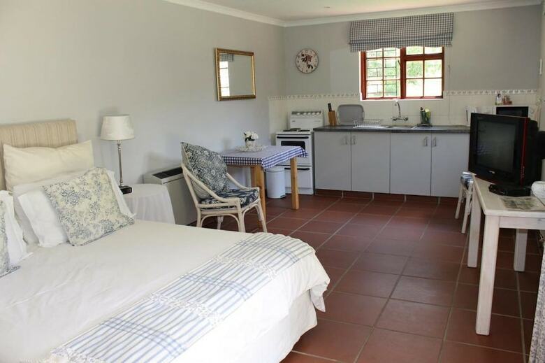 Hotel Summerhill Guest Farm