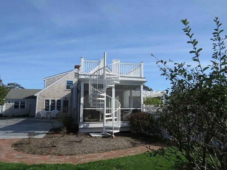 121 Stage Island Road - Three Bedroom House
