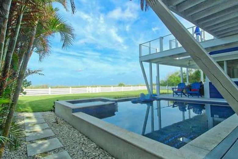 Sunset Sands Beach Pool Home Pass-a-grille 2508 By Techtravel