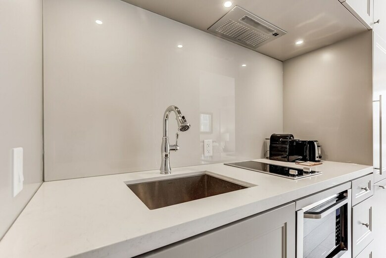 Avalon Suites Yorkville