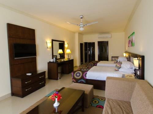 Hotel Lotus Bay Resort