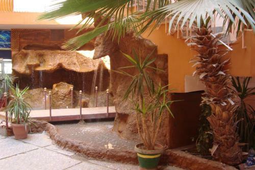 Eiffel Hotel Hurghada