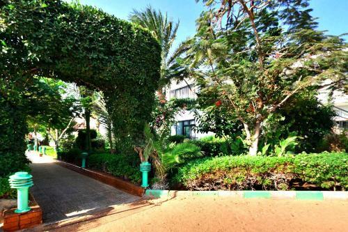 Hotel Sand Beach Resort