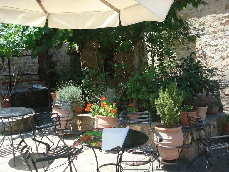 Hotel Oikia Alexandrou Traditional Inn
