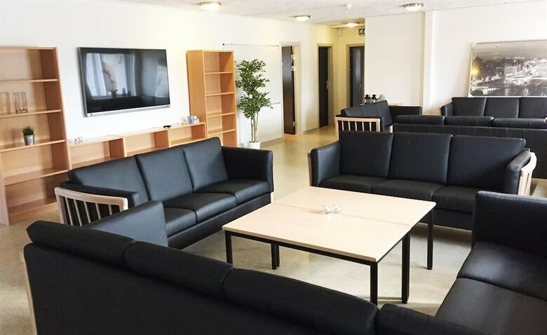 Hostal Danhostel Thybor�n