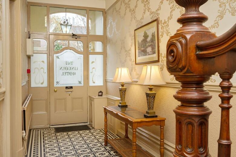 Lincoln House Hotel