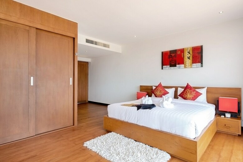 4 Bedroom Sea View Villa Bubbles