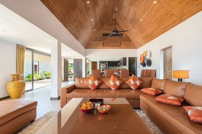 4 Bedroom Sea View Villa Bubbles