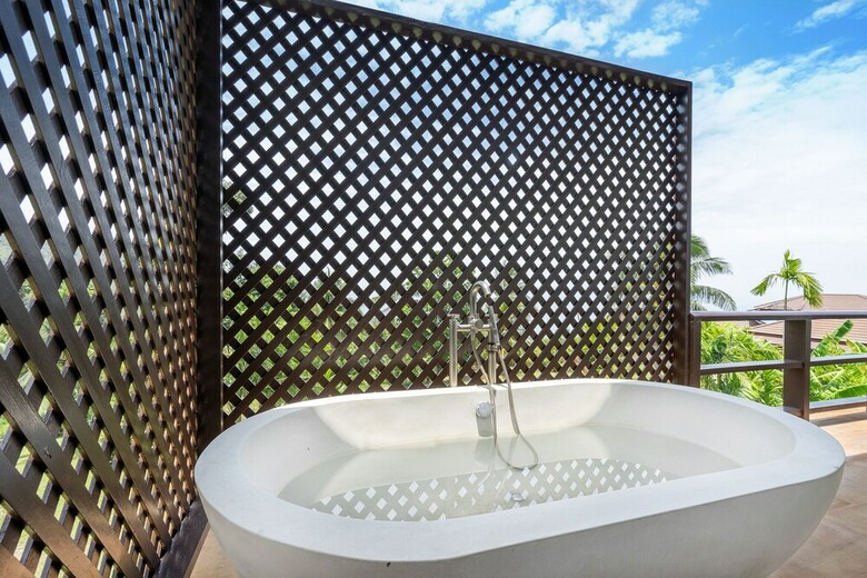 4 Bedroom Sea View Villa Bubbles
