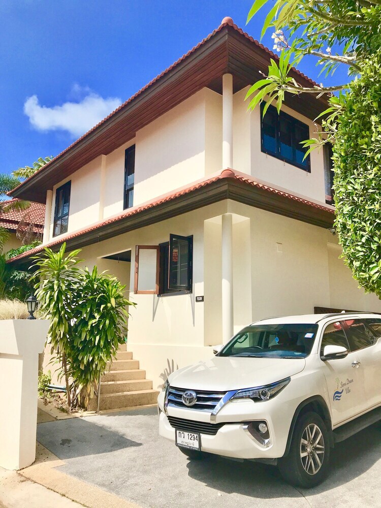 4 Bedroom Villa On Beach Front Resort Tg39