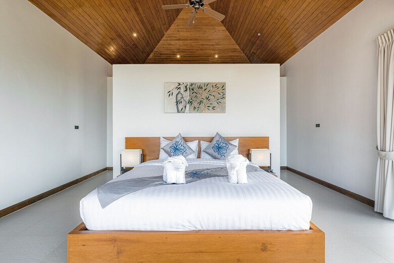 1 Bedroom Sea View Villa Bubbles