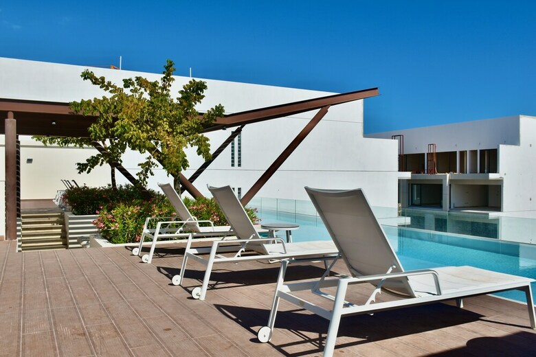 Apartamentos Luxury Condos By Select