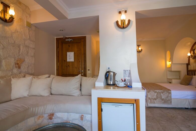 Bed & Breakfast Kalkan Oasis Hotel - Adults Only