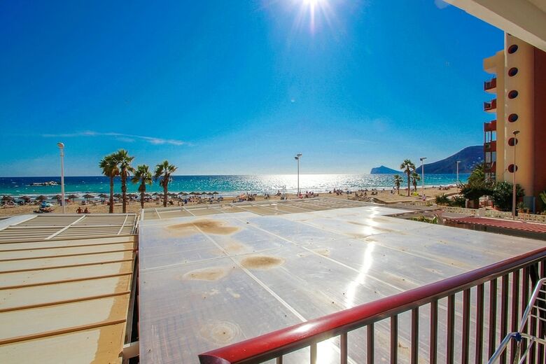 Ines-1 - Ocean Front Apartment In Calpe