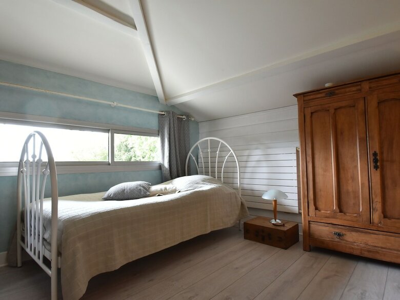 Villa With Private Swimming Pool In A Rural Area, Just Outside Decize