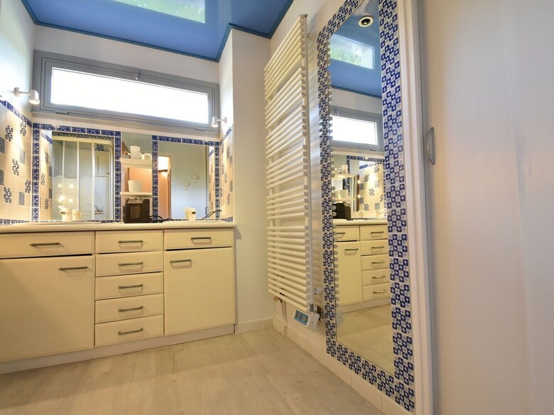 Villa With Private Swimming Pool In A Rural Area, Just Outside Decize