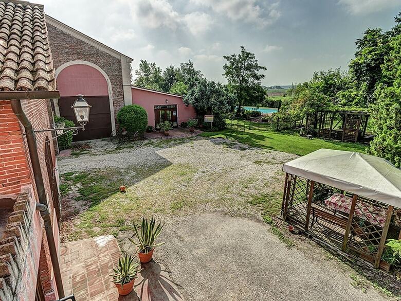 Agroturismo Cozy Farmhouse In Veneto With Shared Pool