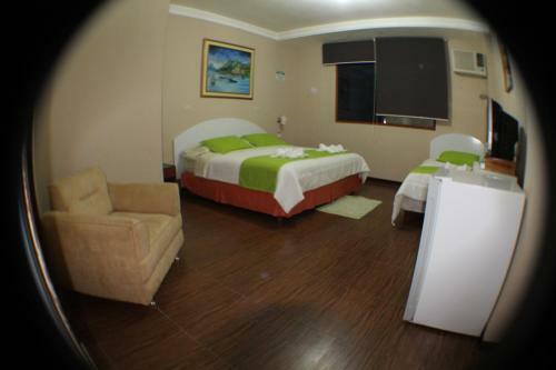 Albergue Hostal Los Algarrobos