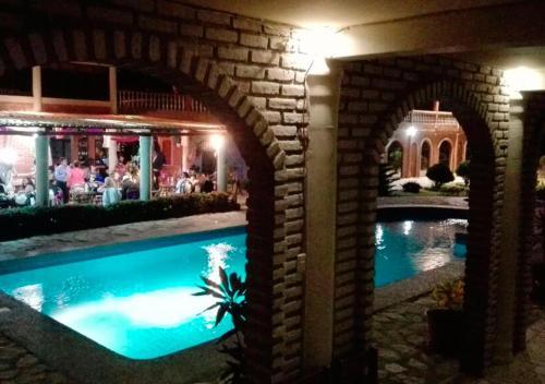 Suite Hotel Romanos