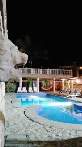 Suite Hotel Romanos