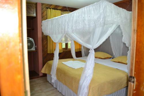 Shandia Lodge