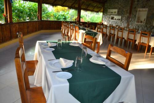 Shandia Lodge