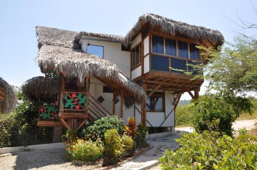Hotel Azuluna Ecolodge