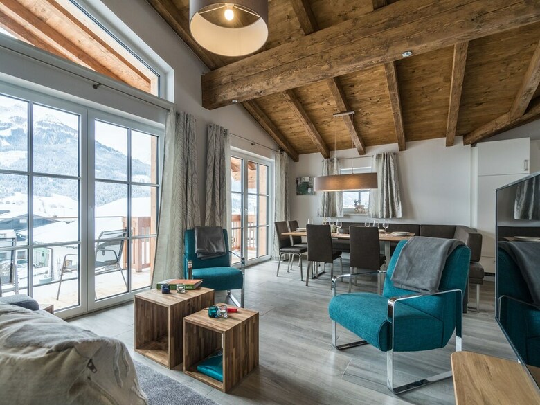 Luxurious Holiday Home In Piesendorf With Private Sauna