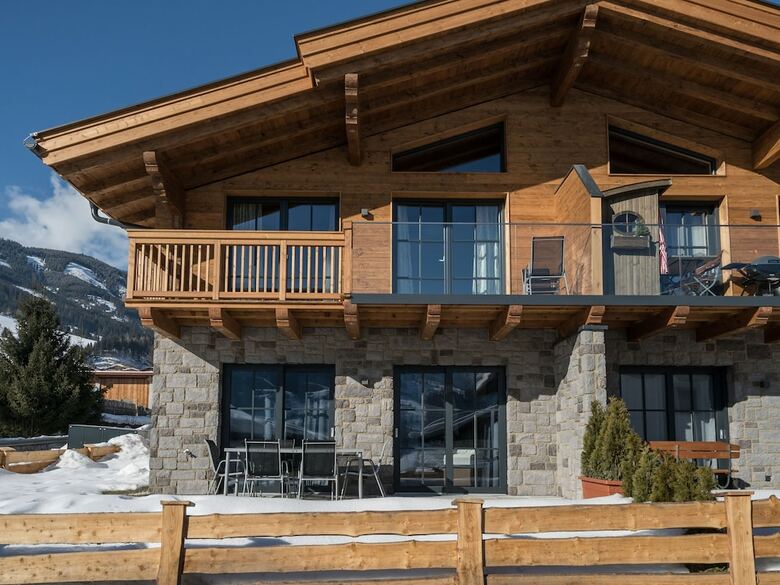 Luxurious Holiday Home In Piesendorf With Private Sauna