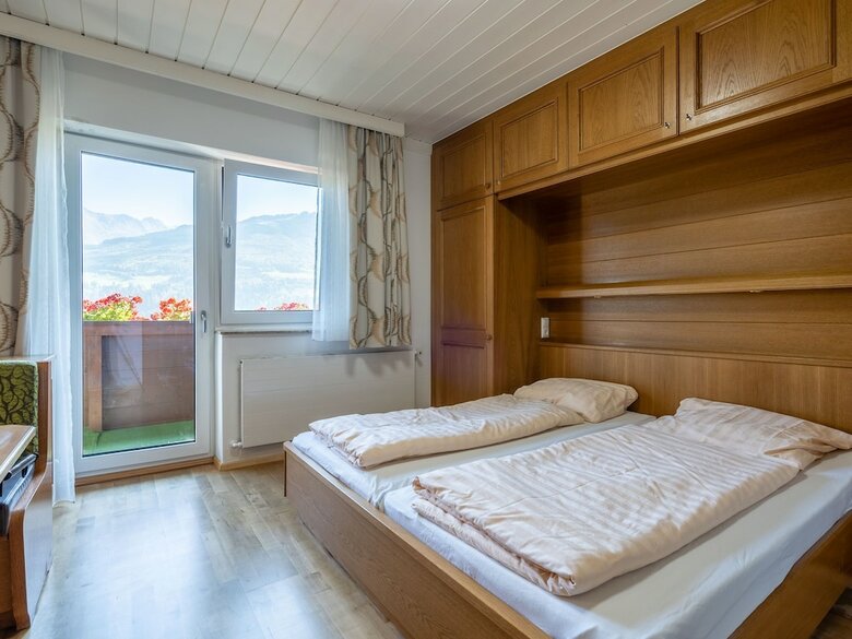 Comfortable Apartment Near Ski Area In Piesendorf