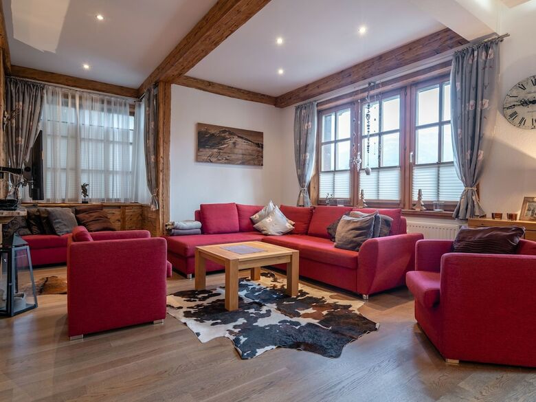 Luxurious Apartment In F�rth With Pool