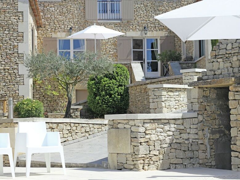Villa Beautiful, Renovated Bastide With Private Pool And Panoramic Views, 3km From Apt