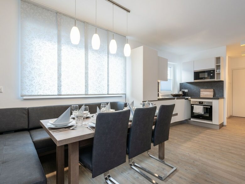 Cozy Apartment In Neukirchen Am Gro�venediger With Terrace