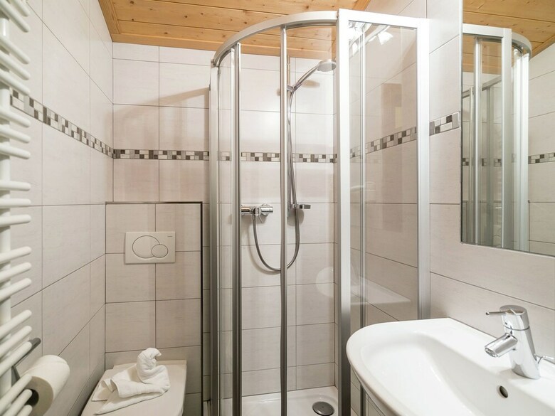 Lovely Chalet With Sauna In Saalbach-hinterglemm