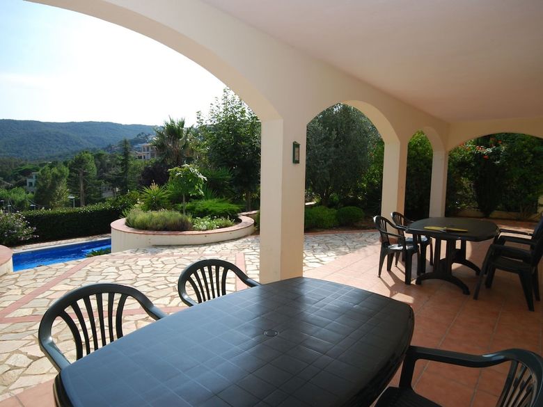 Premium Villa In Calonge With Swimming Pool