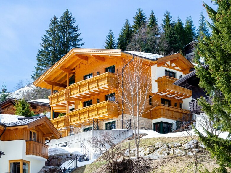 Cozy Apartment In Saalbach-hinterglemm With Sauna