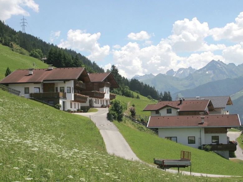 Cozy Apartment In Gerlosberg Near Ski Area
