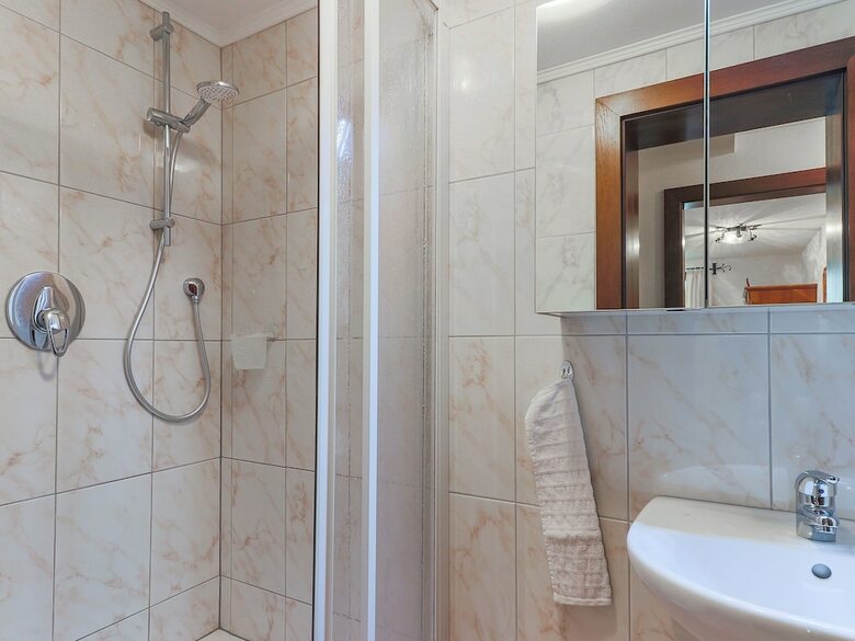 Gorgeous Apartment With Sauna In Brixen Im Thale