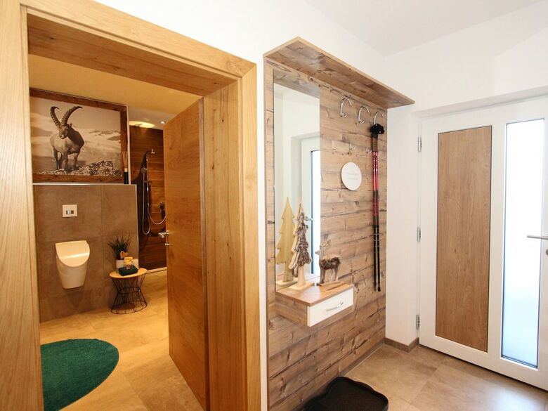 Cozy Apartment With Garden In Wenns