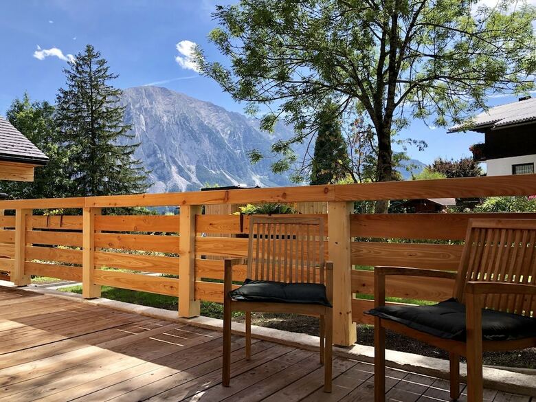 Modern Chalet In Tauplitz With Sauna