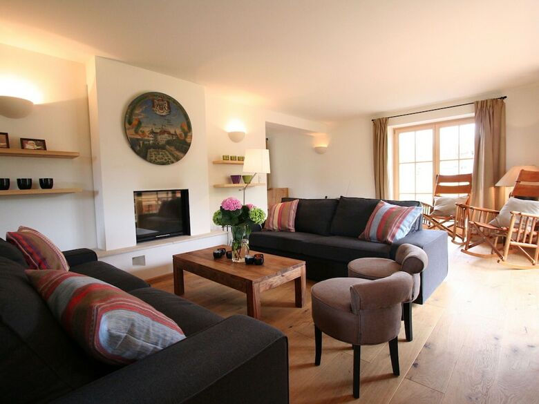 Cozy Chalet Near Ski Area In Kitzbuhel
