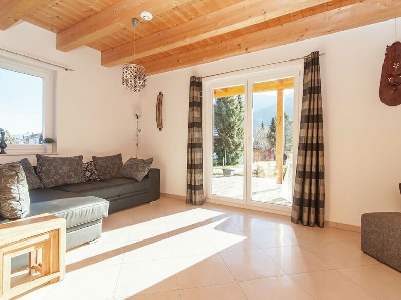 Spacious Chalet Near Ski Slopes In Kotschach-mauthen