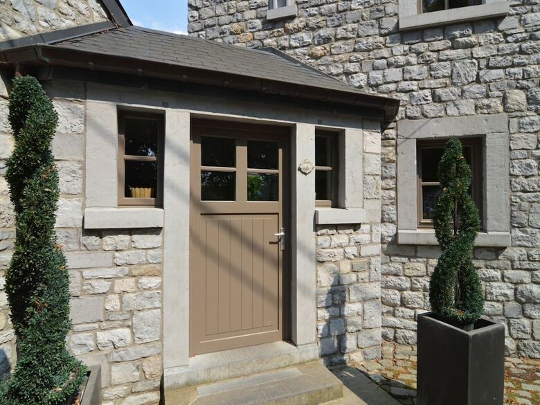 Luxury Cottage In Hamoir Beside A River