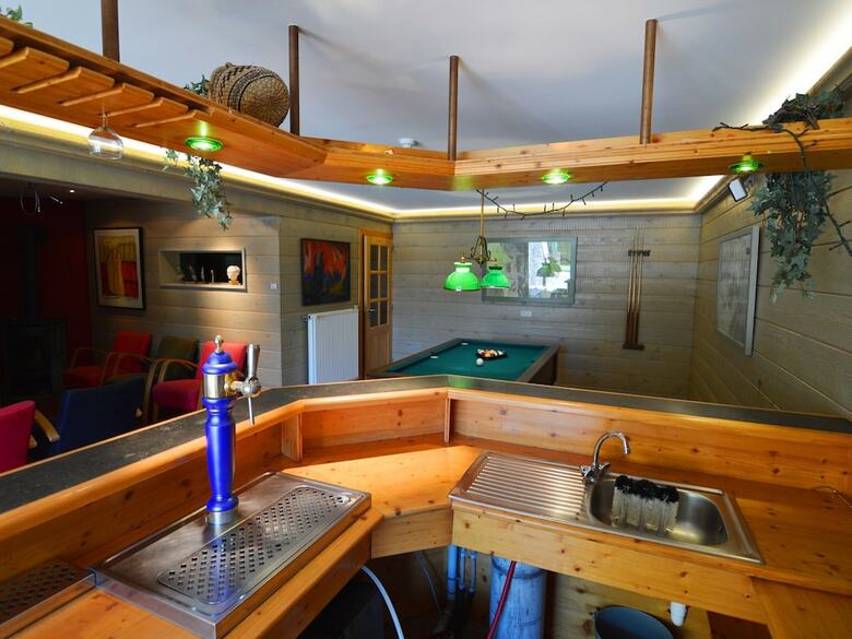 Charming Holiday Home In Robertville With Steambath