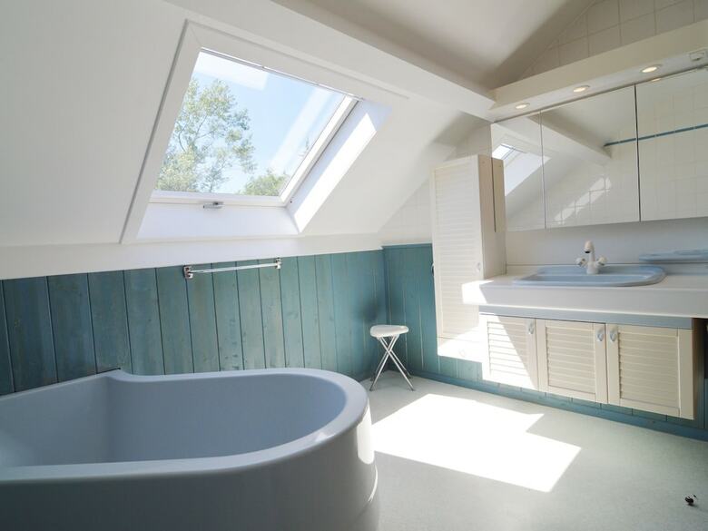 Charming Holiday Home In Robertville With Steambath