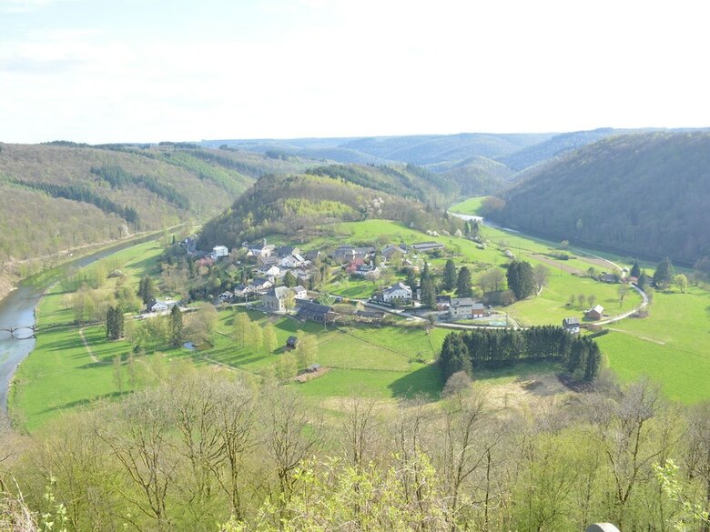 Luxury Pet-friendly Chalet In Bi�vre Near Forest
