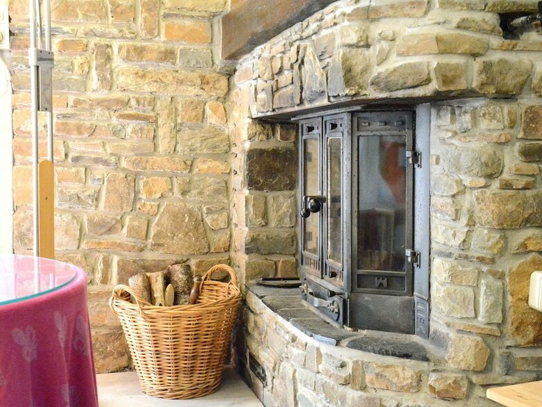 Luxury Pet-friendly Chalet In Bi�vre Near Forest