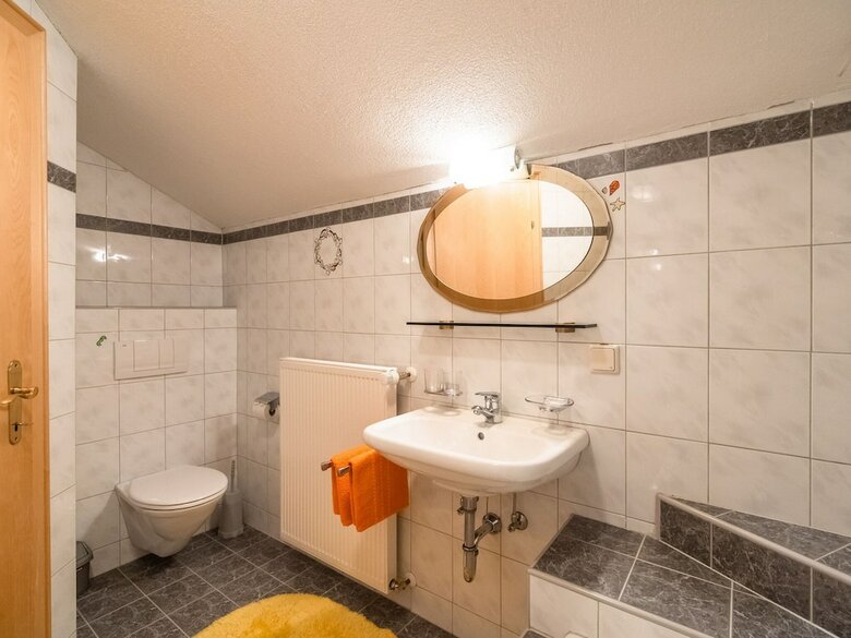Mountain View Apartment In Strengen Near Forest