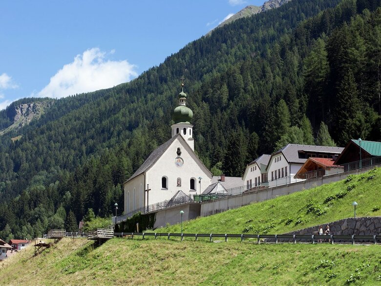 Mountain View Apartment In Strengen Near Forest