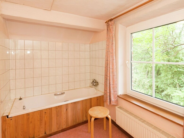 Glorious Holiday Home In W�ris With Jacuzzi